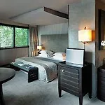 Square Hotel 5*