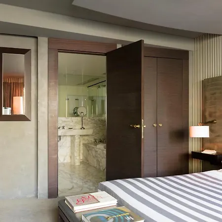 Hotel Square 5*