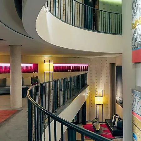 فندق سكوير 5*