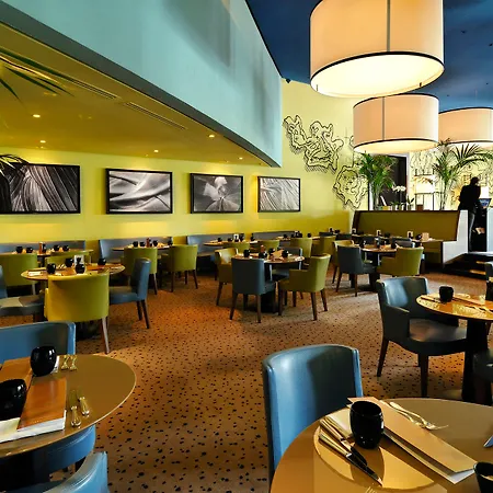 فندق سكوير 5*
