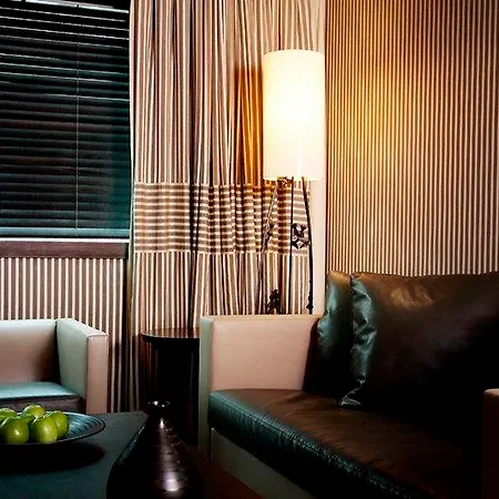 سكوير 5* باريس