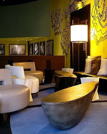 Square Hotell 5*