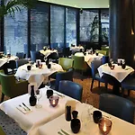 Square Hotell 5*